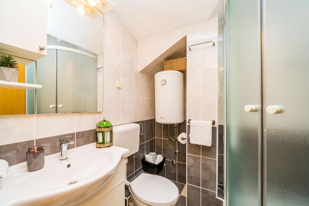 Apartments Kruno Zaton  Zewnętrze zdjęcie